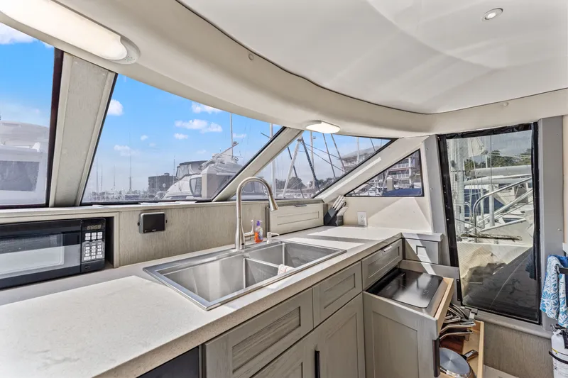 Fortunate 2 Yacht Photos Pics 