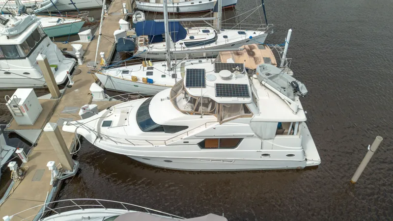 Fortunate 2 Yacht Photos Pics 