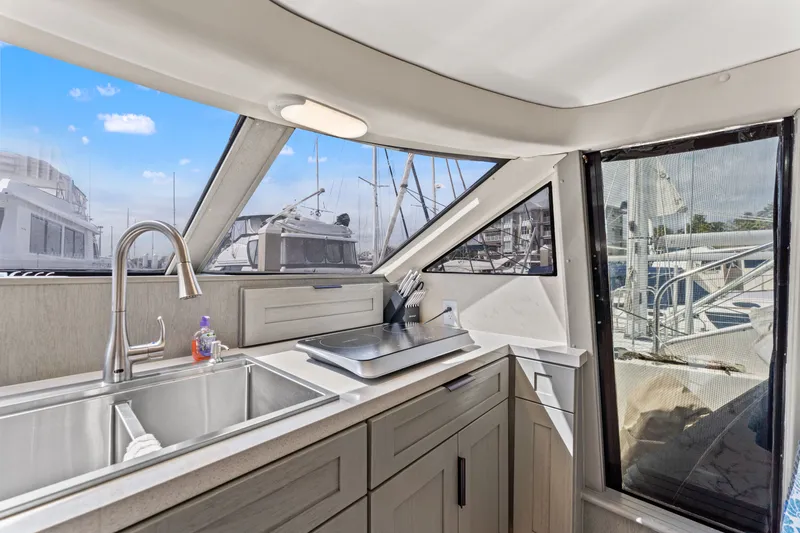 Fortunate 2 Yacht Photos Pics 