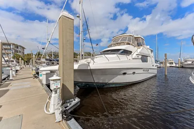 Silverton 453 Silverton