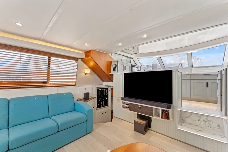 Fortunate 2 Yacht Photos Pics 