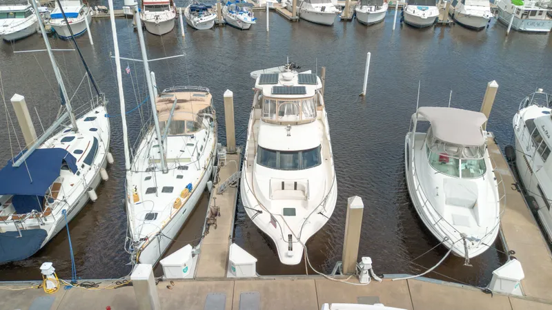 Fortunate 2 Yacht Photos Pics 