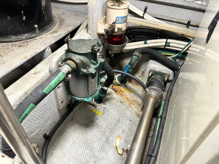 Fortunate 2 Yacht Photos Pics 