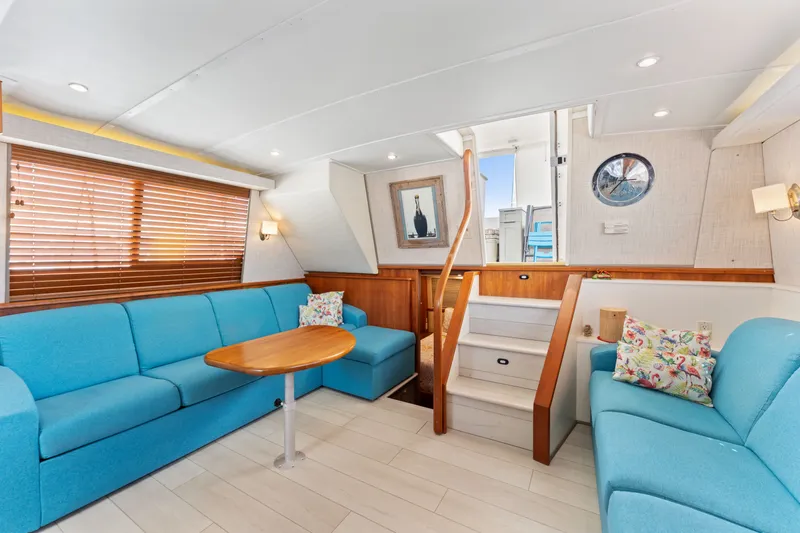 Fortunate 2 Yacht Photos Pics 