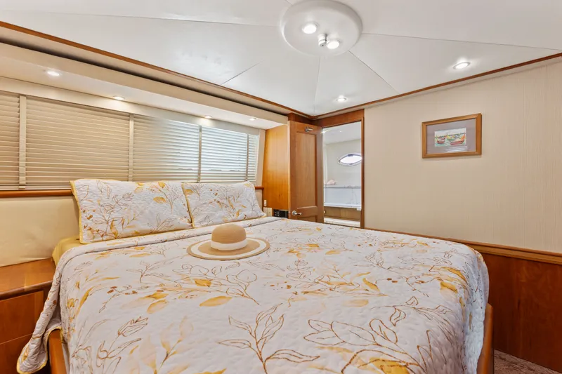 Fortunate 2 Yacht Photos Pics 