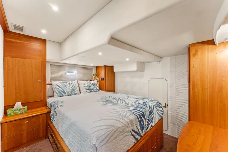 Fortunate 2 Yacht Photos Pics 