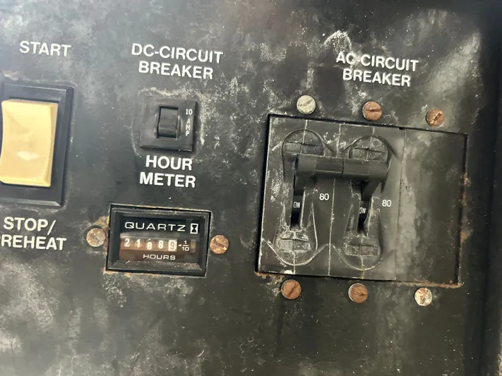 Fortunate 2 Yacht Photos Pics 