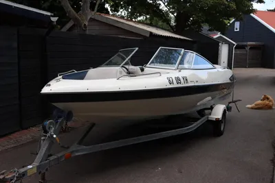 2004 Sensation Yachts 1900 IB