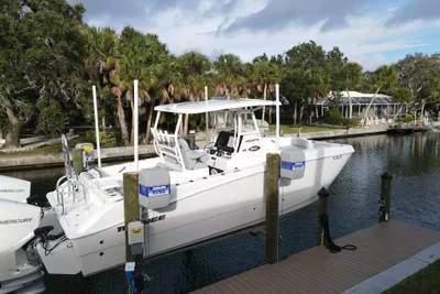 Twin Vee 260 GFX
