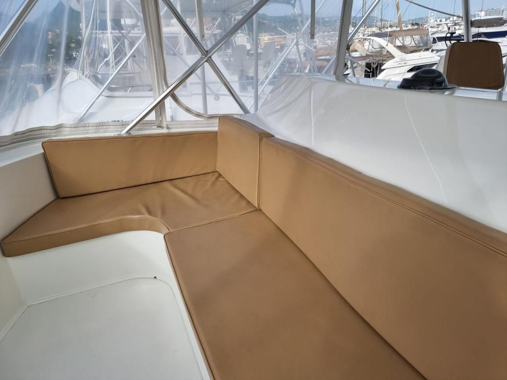 2004 Viking 55 