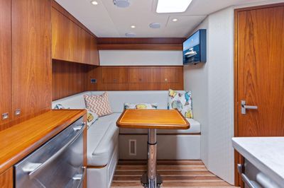 Yacht