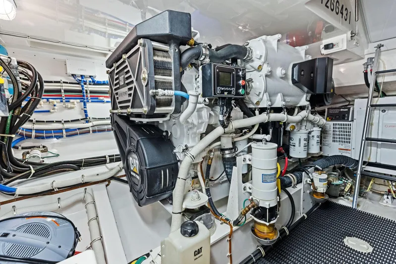 Milling Time Yacht Photos Pics 