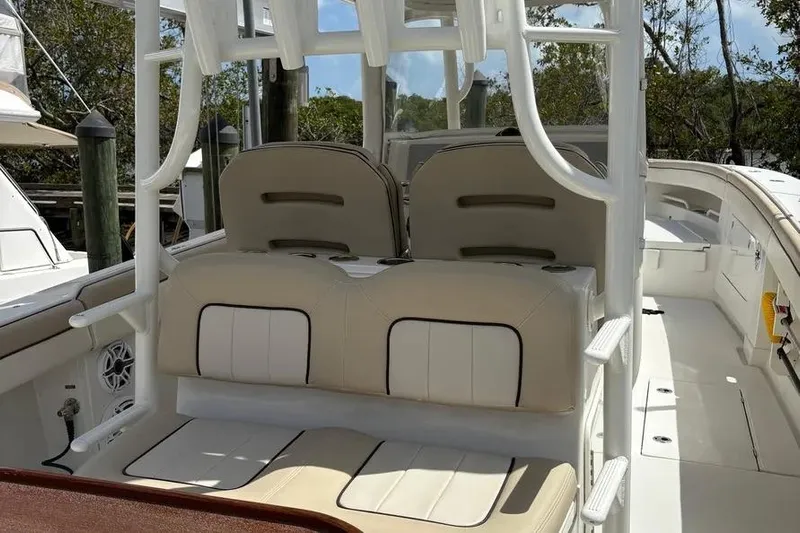  Yacht Photos Pics 2017 Jupiter 38 FS boat interior with beige seating and white framework.