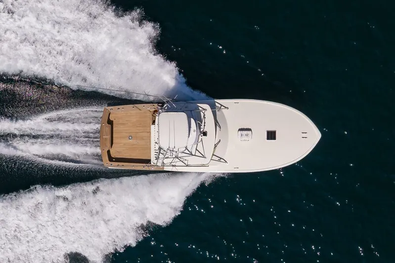 June Bug Yacht Photos Pics 