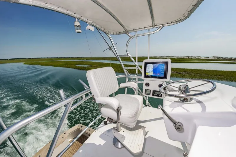 June Bug Yacht Photos Pics 