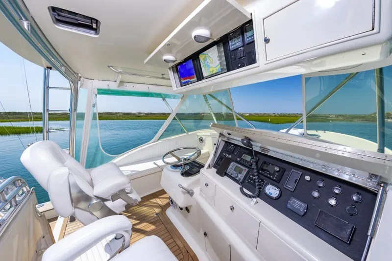 June Bug Yacht Photos Pics 