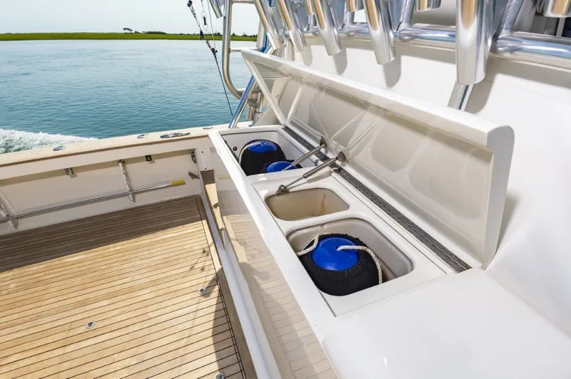 June Bug Yacht Photos Pics 