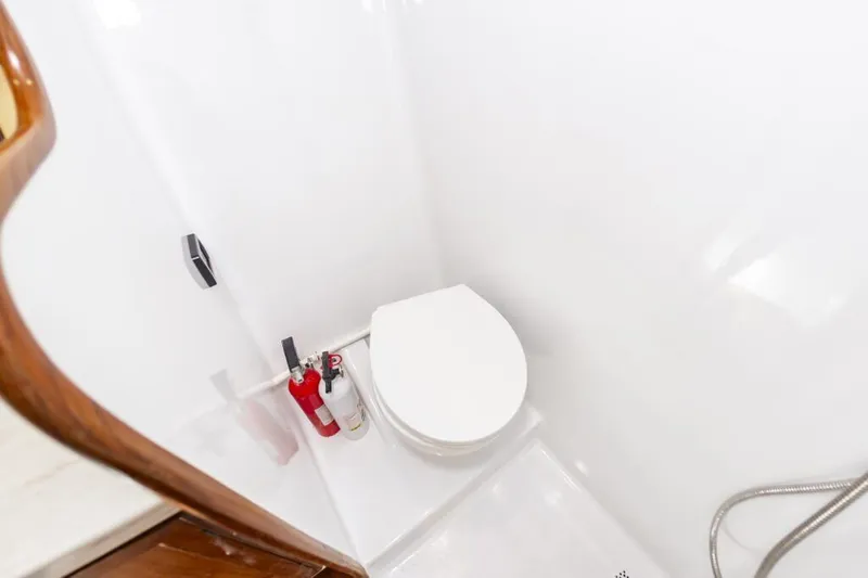 June Bug Yacht Photos Pics 