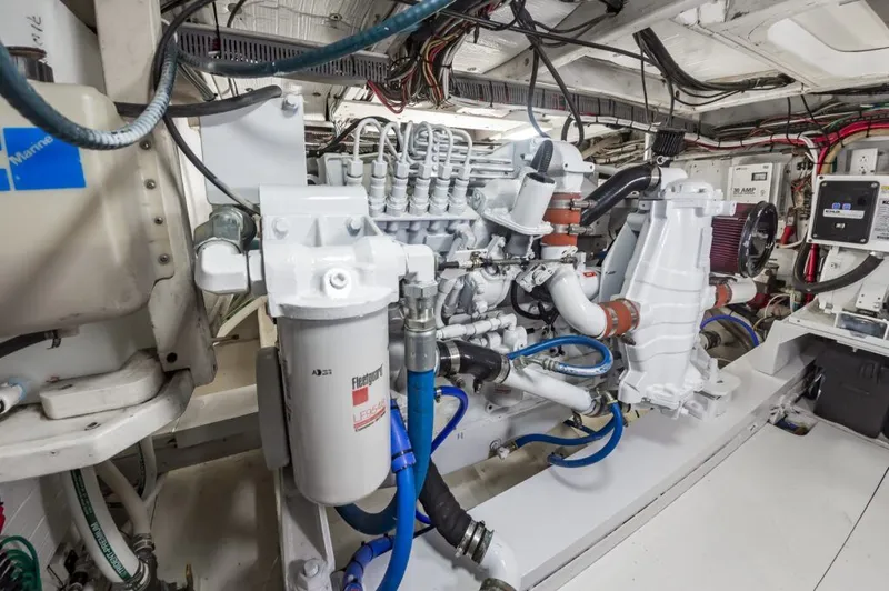 June Bug Yacht Photos Pics 