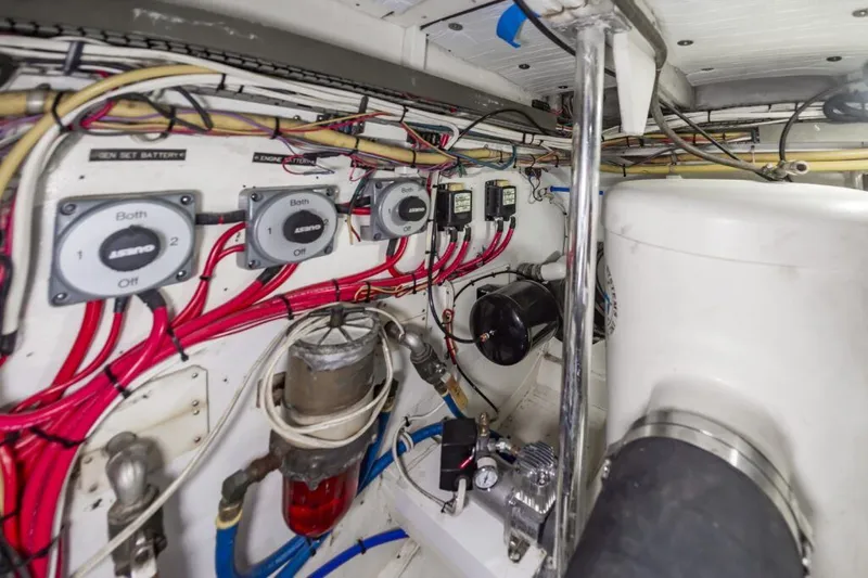 June Bug Yacht Photos Pics 