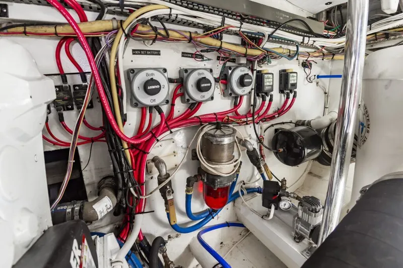 June Bug Yacht Photos Pics 