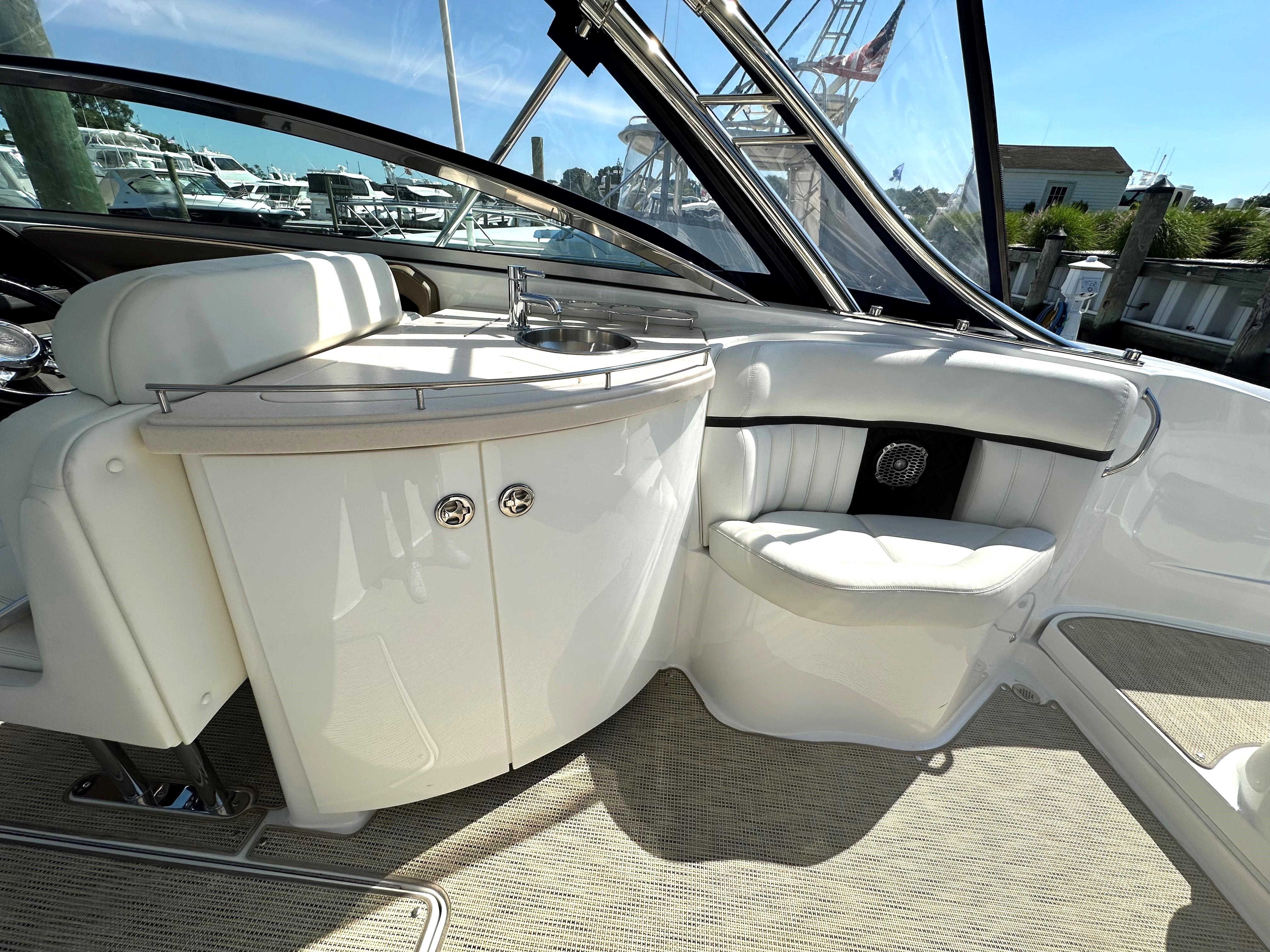 2015 Cobalt 336 Bowrider for sale - YachtWorld