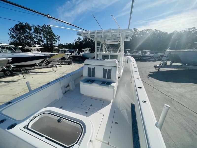 2021 Invincible 36' OPEN FISHERMAN