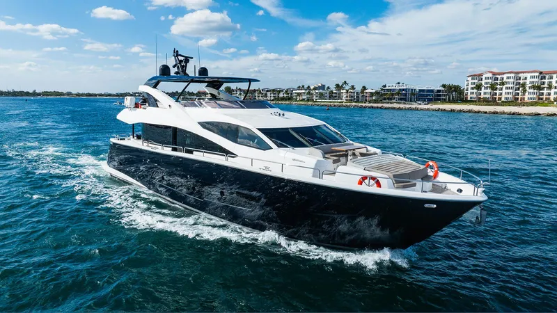 Golden Ours Yacht Photos Pics 