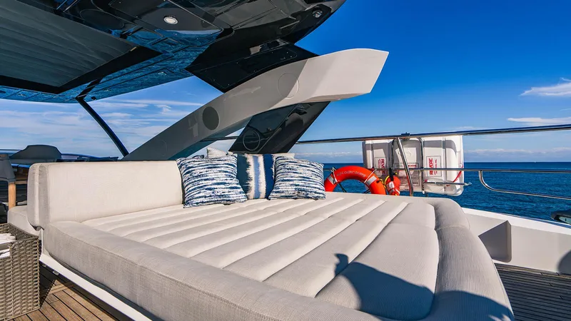 Golden Ours Yacht Photos Pics Luxurious 2019 Sunseeker Motoryacht with sunbed and ocean view.