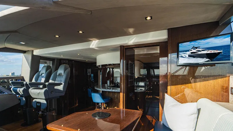 Golden Ours Yacht Photos Pics 