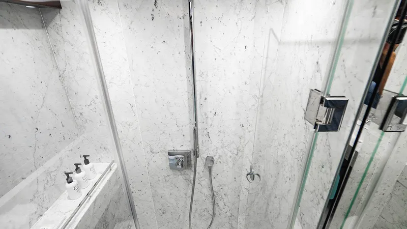 Golden Ours Yacht Photos Pics 