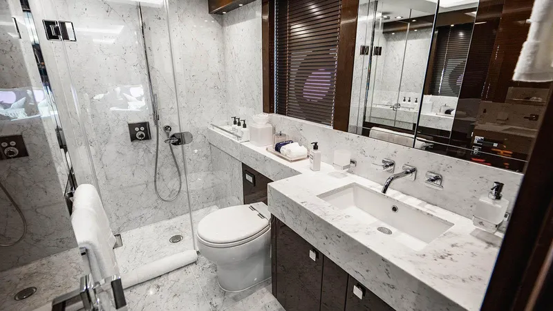 Golden Ours Yacht Photos Pics 