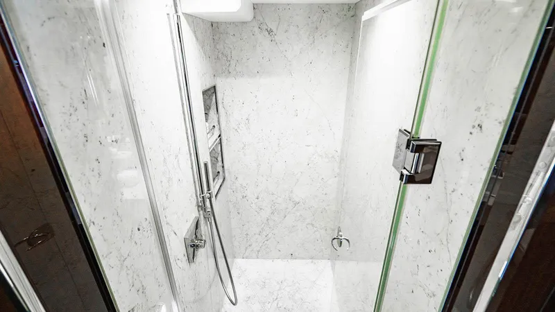 Golden Ours Yacht Photos Pics 