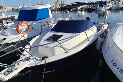 2005 Karnic Bluewater 2050