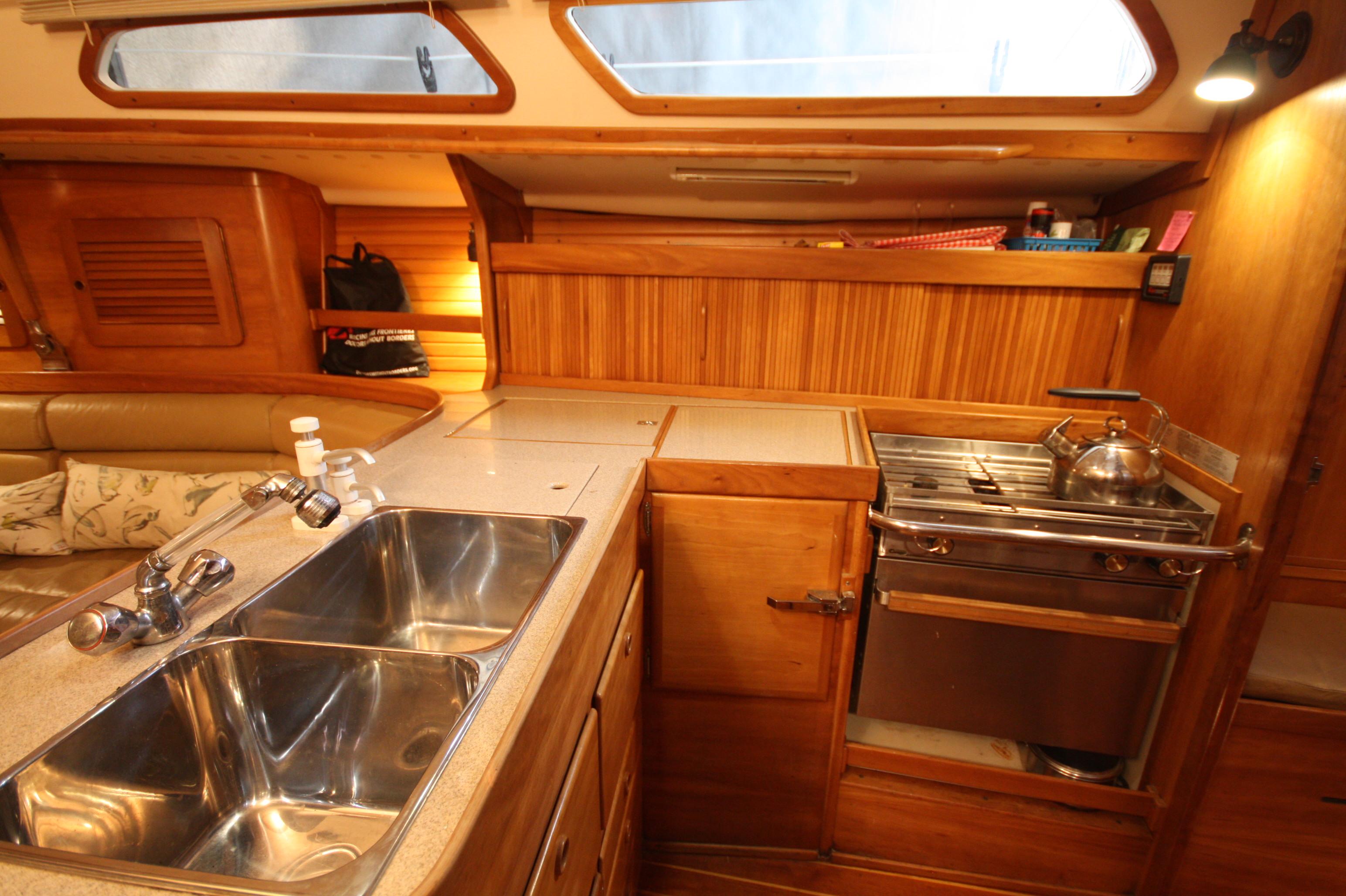 1996 Sabre 362 Cruiser for sale - YachtWorld