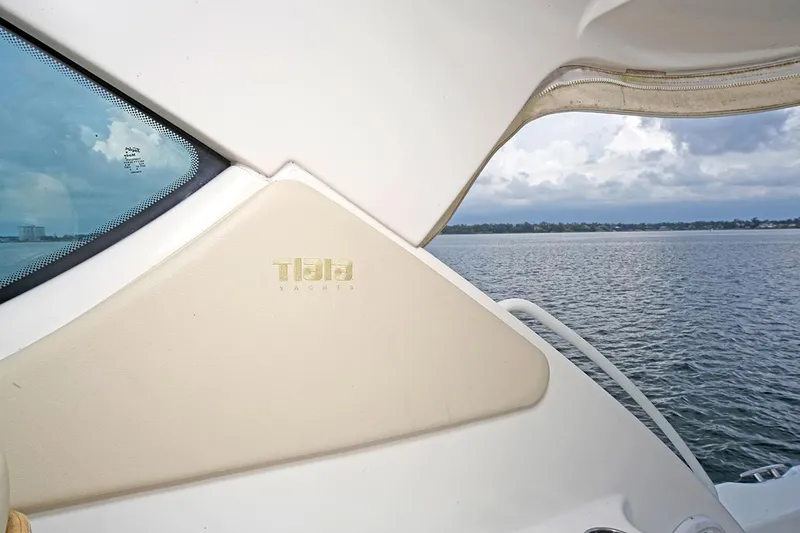 Ciao Bella Yacht Photos Pics 2007 Tiara Yachts 3900 Sovran interior view with ocean backdrop.