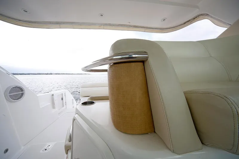 Ciao Bella Yacht Photos Pics 2007 Tiara Yachts 3900 Sovran interior, featuring elegant seating and ocean view.