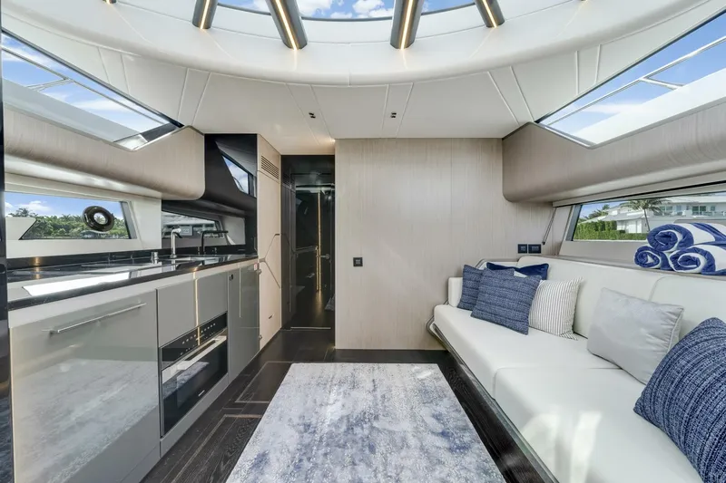  Yacht Photos Pics 2023 Sunseeker Superhawk 55 - Image 35