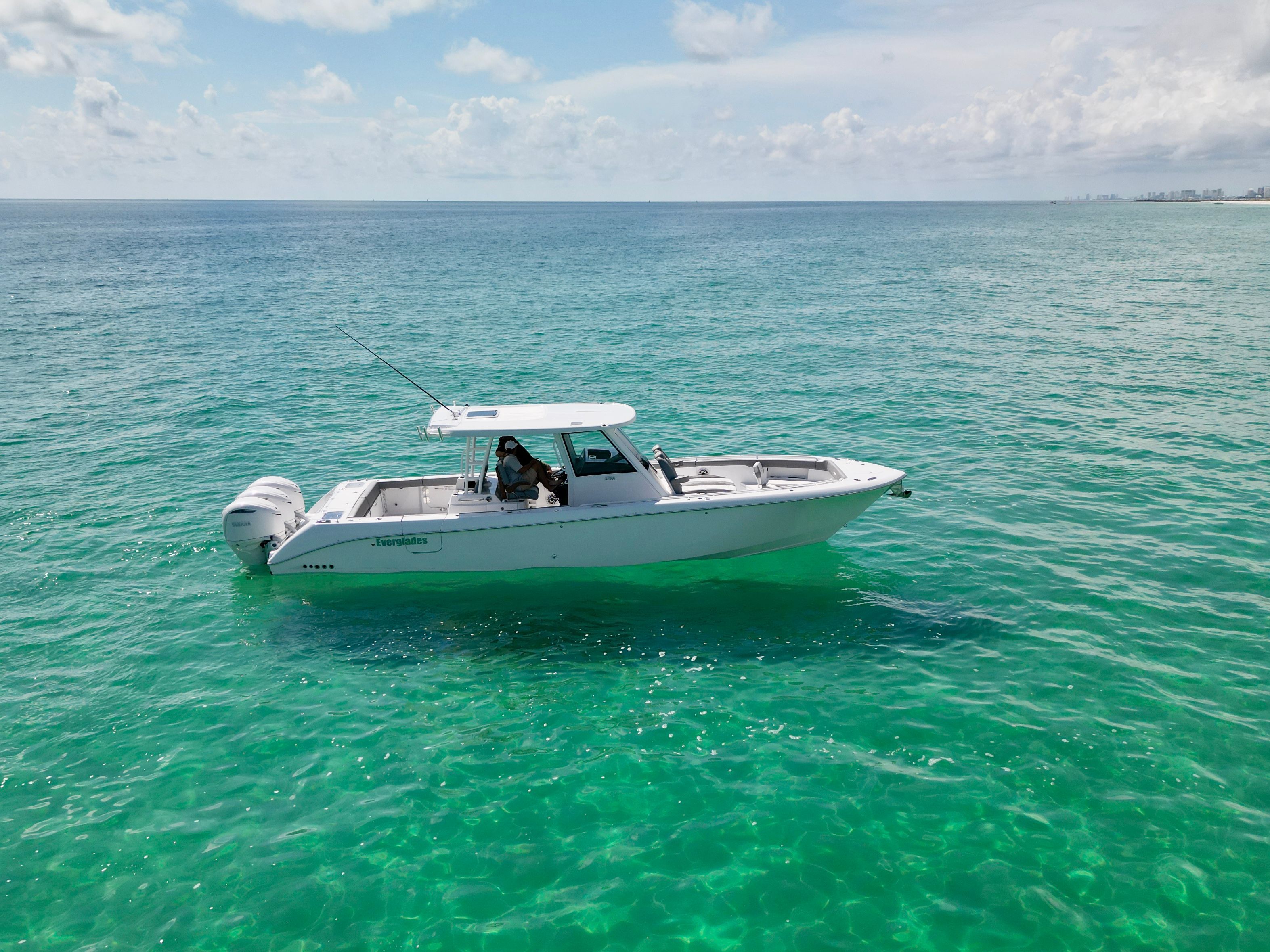 Everglades 375 Center Console