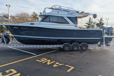 Cutwater C-32 CB