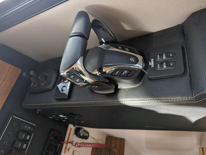  Yacht Photos Pics 2022 Cutwater C-32 CB boat controls with sleek design and modern features.