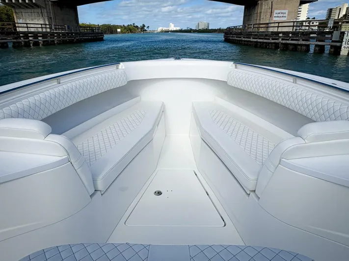  Yacht Photos Pics 2023 Hcb 39 Speciale - Image 29