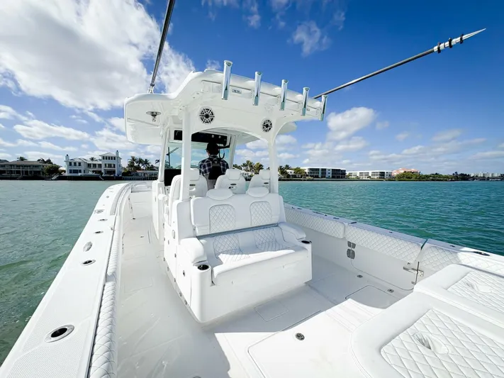  Yacht Photos Pics 2023 Hcb 39 Speciale - Image 18