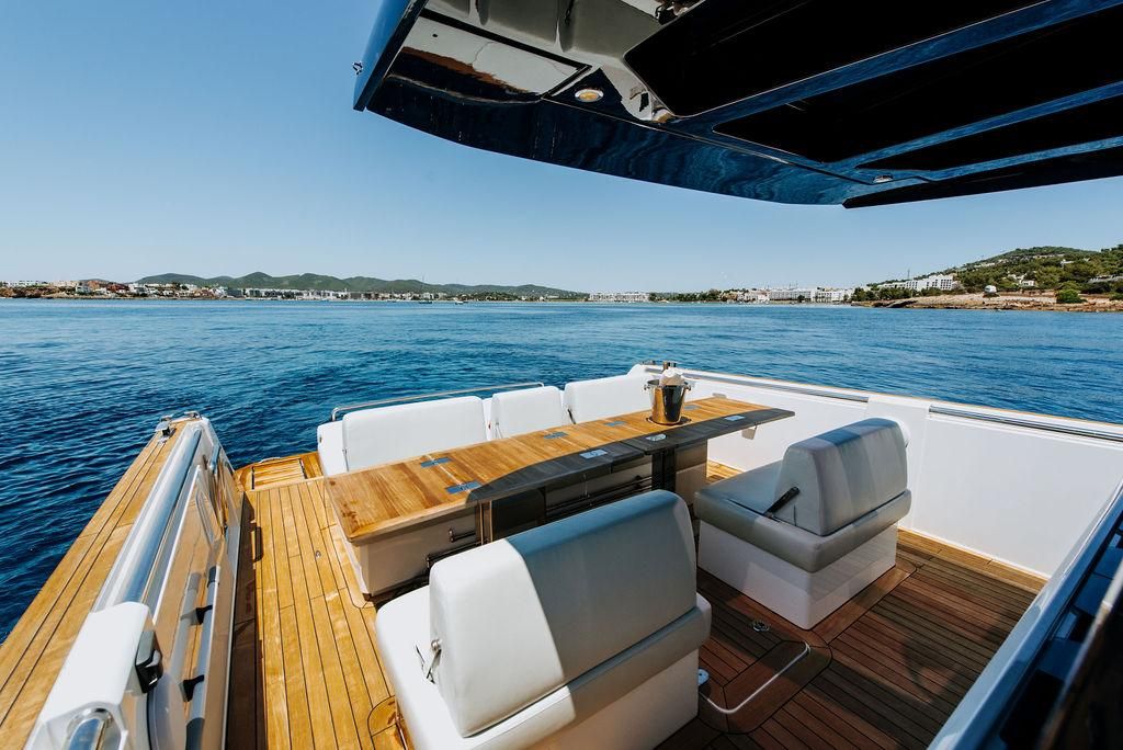 2017 Fjord 44 