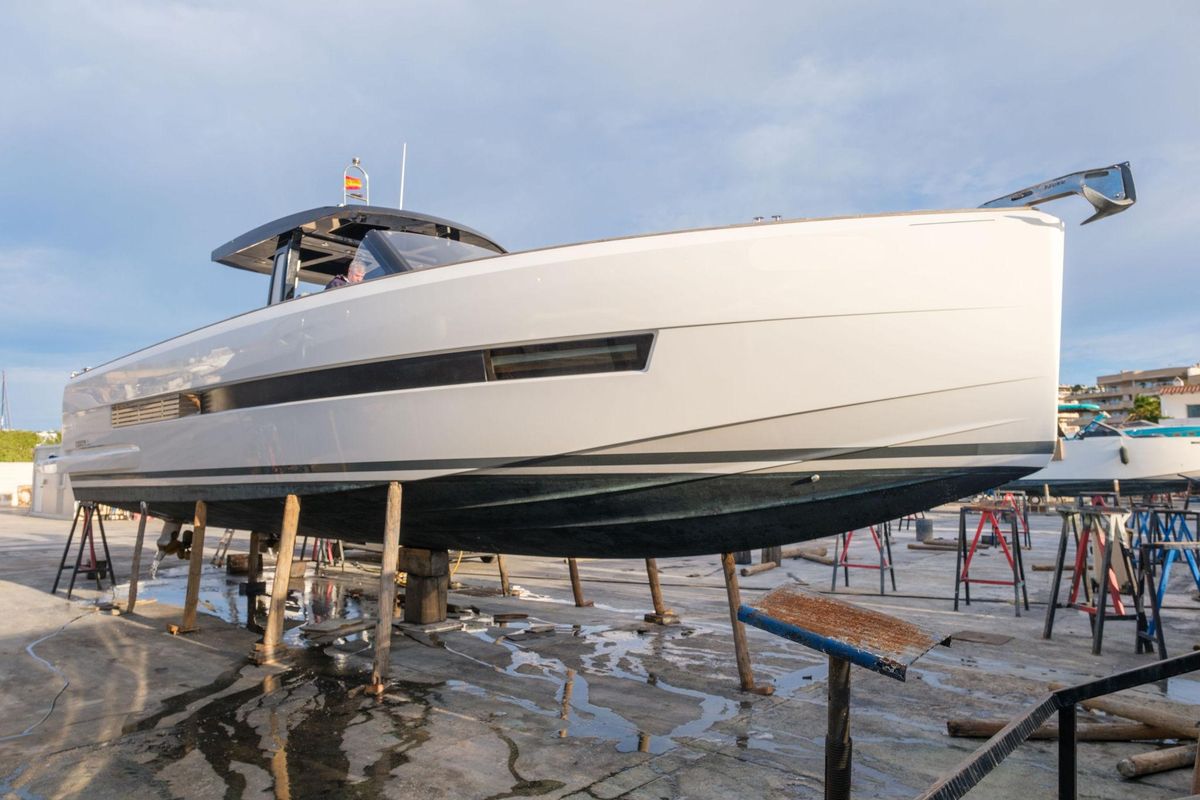 2017 Fjord 44 