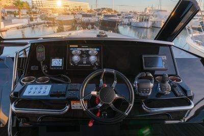 Yacht