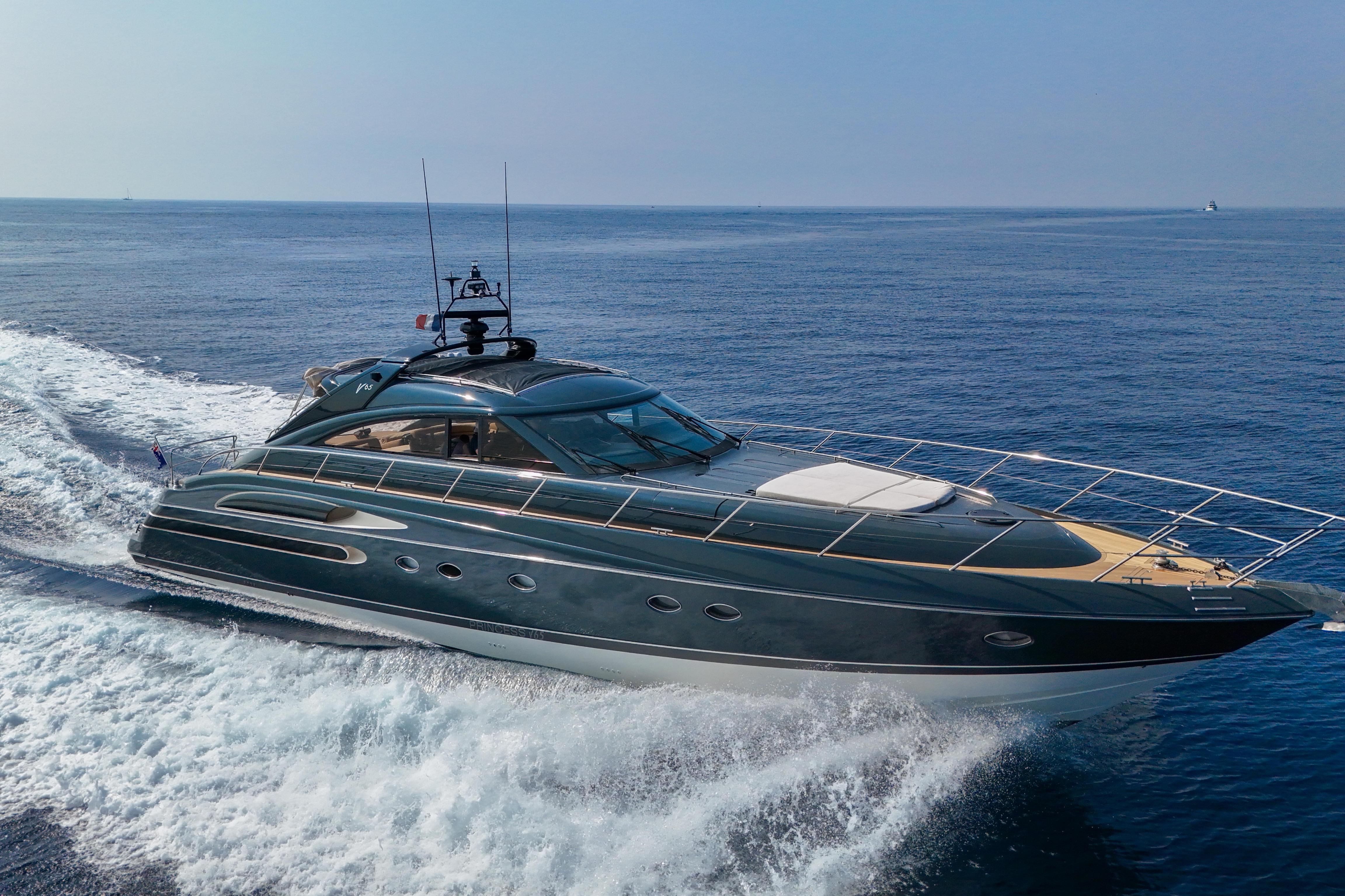 2003 Princess V65 Open