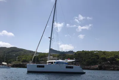 2014 Lagoon 450 F