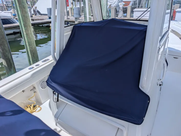  Yacht Photos Pics DASH COVER