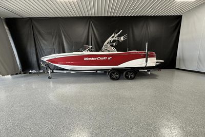 2020 MasterCraft XT23